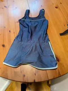 ダークブルー スカート付き水着