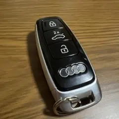Audi キーレスエントリーのサムネイル