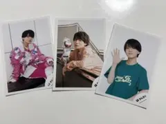 Item thumbnail for item bd469292-05d1-4856-83bf-85f21ec36f4f