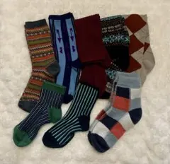 靴下屋等　秋冬用ロングソックス等　８足セット