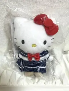 サンリオ　アベイル　セーラー服　制服　ハローキティ　マスコット