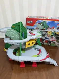 Item thumbnail for item ca425526-17a1-43a4-be4f-202a4bfb1900