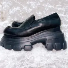 2025年最新】EMODAタンクヒールローファーの人気アイテム - メルカリ