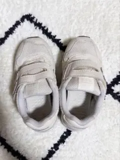 New Balance アイボリー スニーカー キッズ 13.5