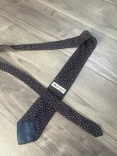 Item thumbnail for item 6984dba8-62c4-407a-a482-01dd34990b9e