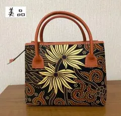 アジアン　スクエアバッグ　黒地 花柄ハンドバッグ　軽量カゴバッグ　手さげカバン