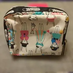 LeSportsac うさぎキャラクター柄ティッシュケース付き便利ポーチ 小型
