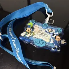 東京ディズニーシー パスケース ストラップ付き