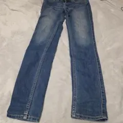 ユニクロ　スキニーデニム 　ライトブルー