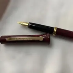 Pierre Cardin 万年筆 えんじ&ゴールドのサムネイル