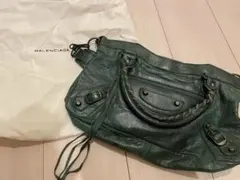 2026年最新】BALENCIAGA カラー：グリーン系 ショルダーバッグの人気