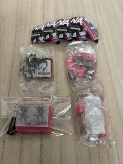 矢沢あい NANA ガチャ フルコンプ 透明ケース付き 鍵なし ハチ4個