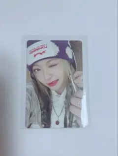 ルセラフィム　トレカ　ウンチェ