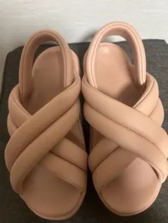 NIKE ナイキ エアマックス アイラ サンダル　サーモンピンク