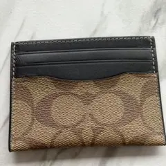 新品 COACH シグネチャー パスケース カードケース ベージュ