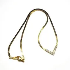 極美品♪ V字 ラインストーン ネックレス ゴールド