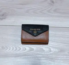 MICHAEL KORS 三つ折り財布
