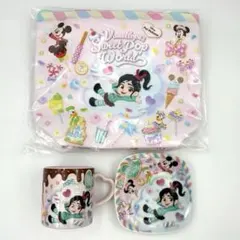 ディズニーパルパルーザ ヴェネロペ　スーベニア　プレート　ランチケース　カップ
