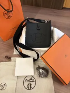 HERMESミニエヴリン_ノワール×シルバー金具 W刻印のサムネイル