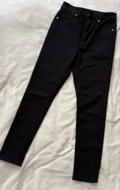 Item thumbnail for item 9b6ff59e-e823-4f06-bf42-5dbf0586a86f