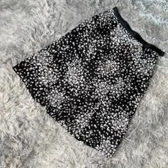 美品 J PRESS ひざ丈フレアスカート Aライン ブラック系総柄 サイズ11