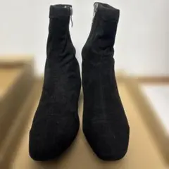 ブーツ　スウェードブーツ　韓国　黒