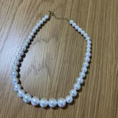 ホワイト　コットンパールネックレス ゴールドチェーン