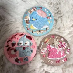 サンリオキャラクター刺繍ピンバッジ3個セット　ハンドメイド