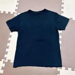 ブラック　Tシャツ