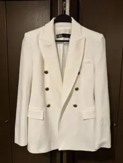 ZARA ホワイト ダブルブレストジャケット