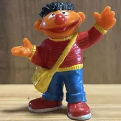 セサミ　レトロ　赤Tシャツ　アーニー　ビンテージ　フィギュア　西ドイツ製‼️激貴重