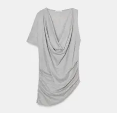 【新品未使用】ZARA アシメントリー ドレープトップスのサムネイル