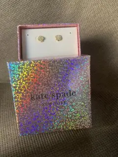 kate spade ゴールド ハート型ピアス