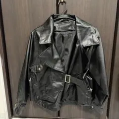 黒レザーショートジャケット ベルト付き