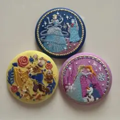 ディズニー　刺繍缶バッチ　プリンセスセット