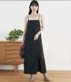 【美品】earth music&ecology スリットドットキャミワンピース