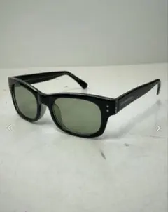 Item thumbnail for item cee8a114-4ccb-4e19-937f-959884792ee1