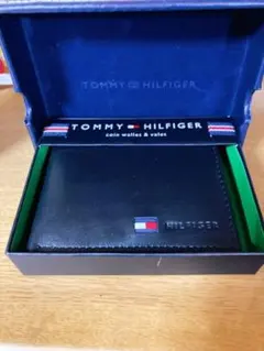 TOMMY HILFIGER 二つ折り財布