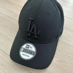 New Era 9FORTY LA ブラックキャップ