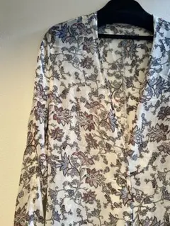 花柄ロングシャツ Vネック 長袖