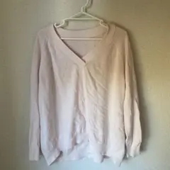 淡いピンク Vネック カシミヤ長袖ニット