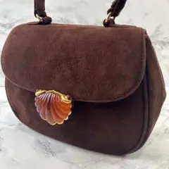 Item thumbnail for item 937db776-c73f-453f-b89a-d5ab201e4226