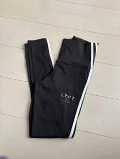 lyftレギンスブラックSサイズ