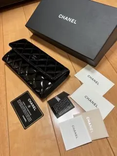 シャネル　マトラッセ　エナメル長財布　ブラック