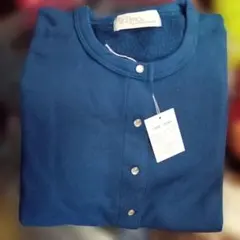 フ2。紺色系カーディガン