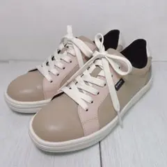 【美品】マドラスウォーク 24cm 3E GORE-TEX 防水スニーカーのサムネイル
