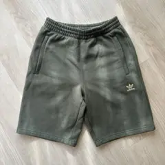 original adidas オリーブグリーン ハーフパンツ　Mサイズ　裏起毛