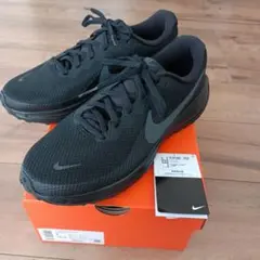 NIKEナイキ スニーカー Revolution8 レボリューション8 27cm