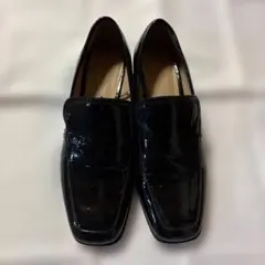 ZARA パンプス 38 ブラック 3cmヒール エナメル調