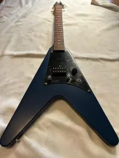 No,24❤️USED  ❤️特殊加工 唐草  フライングV エレキギター MFV・K-STD/NJ KNY BLK-PG Momose モモセ エレキギター
